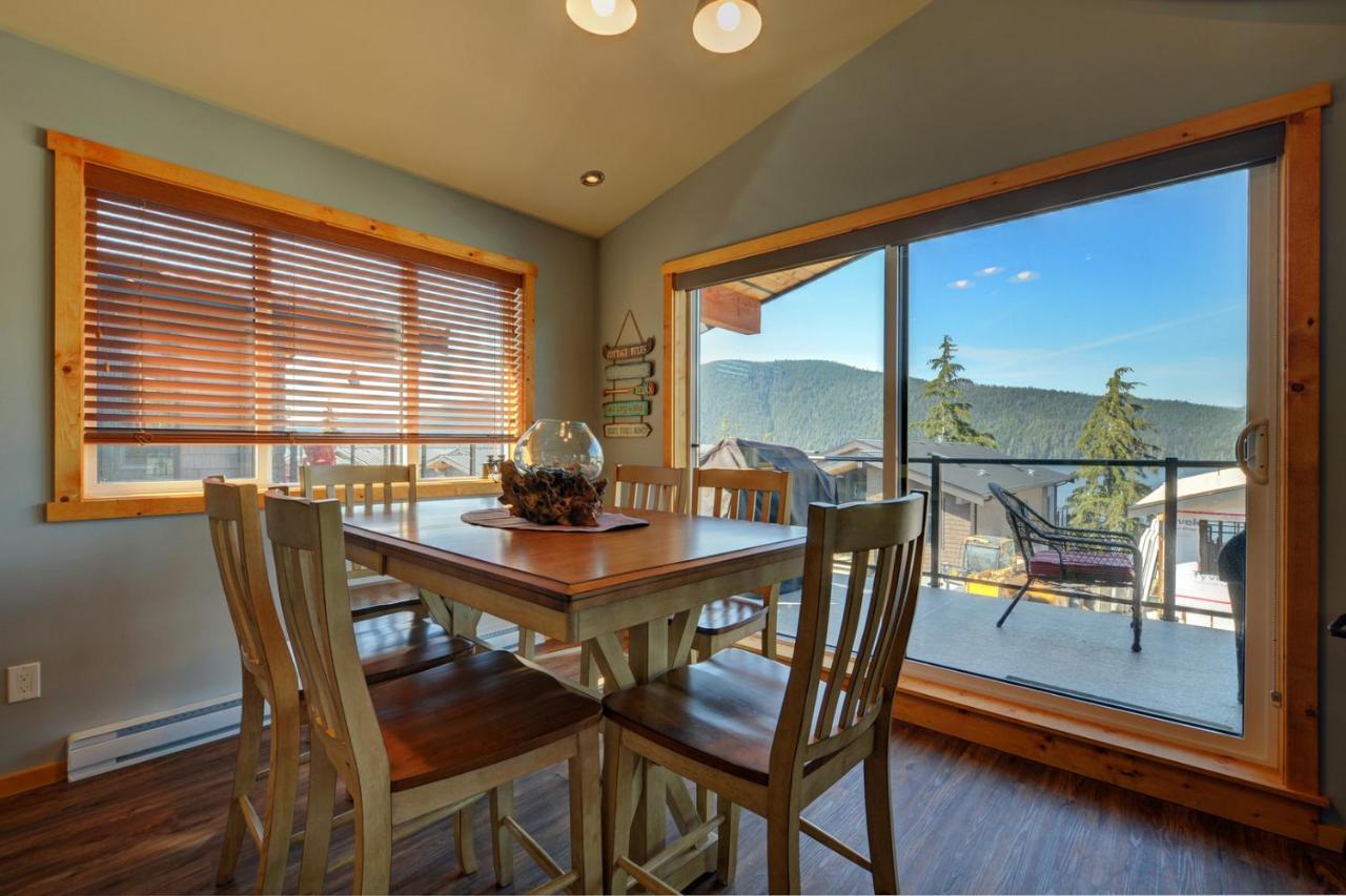 Newfie Seaside Retreat Villa Port Renfrew Exterior foto